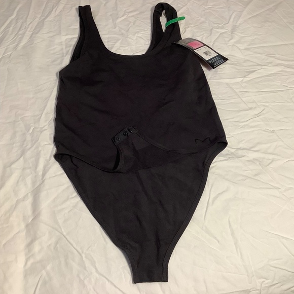 Maidenform Body Suit & Shapermint Essentials Cami - Picture 2 of 9